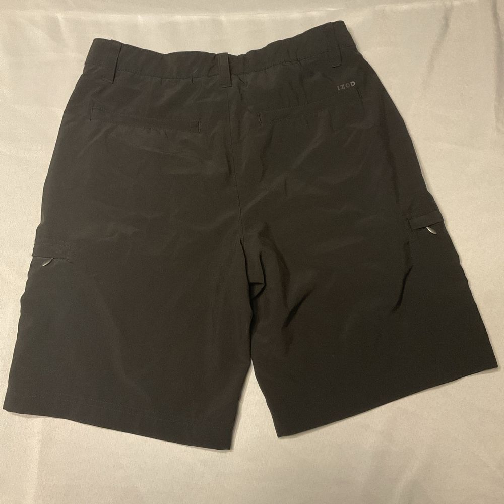 IZOD Swingflex Stretch Cargo Golf Shorts Mens Size 30 Black‎ - Picture 3 of 7